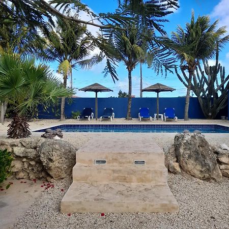 Caribbean Chillout Apartments クラレンダイク エクステリア 写真