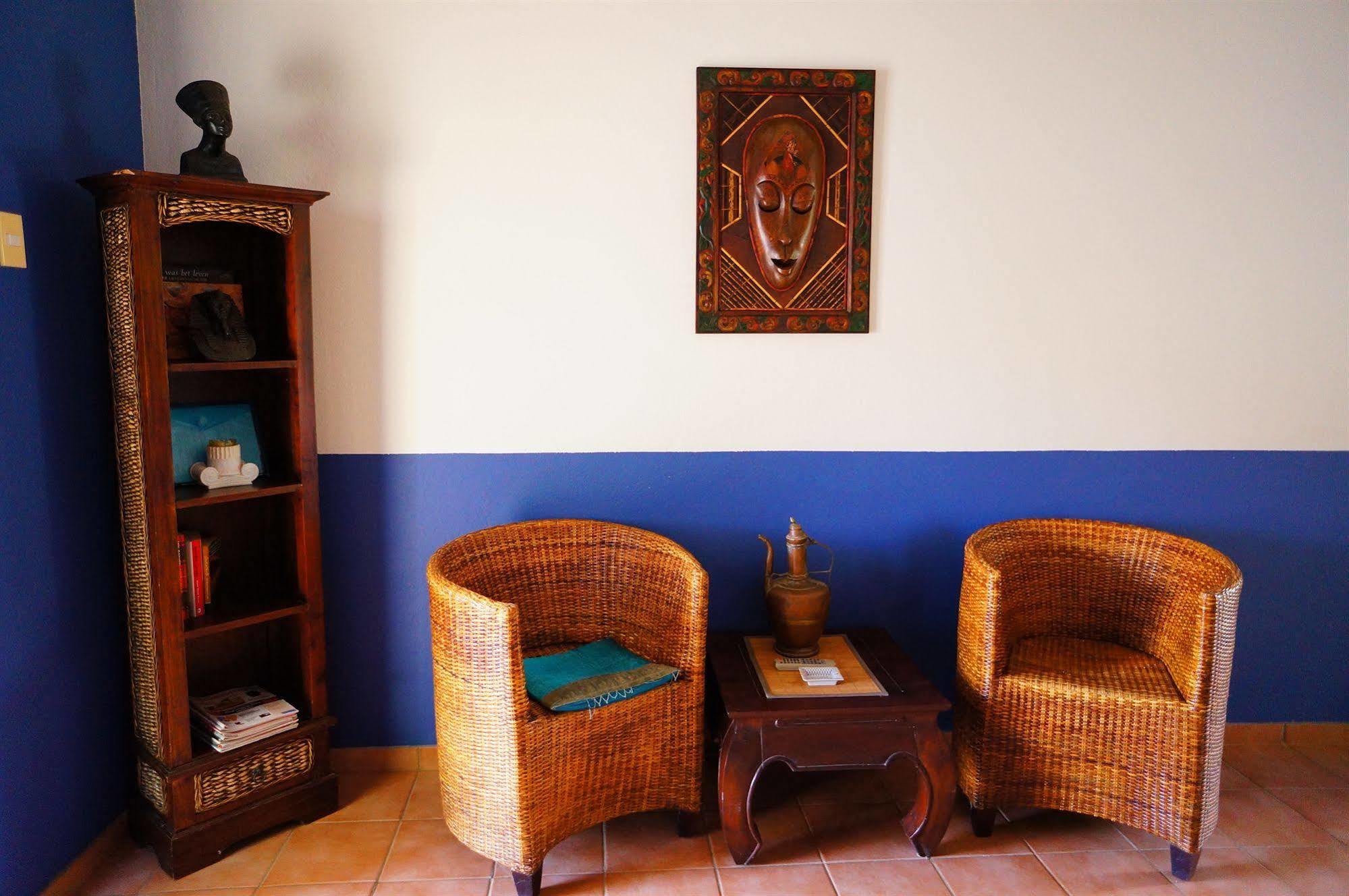Caribbean Chillout Apartments クラレンダイク エクステリア 写真