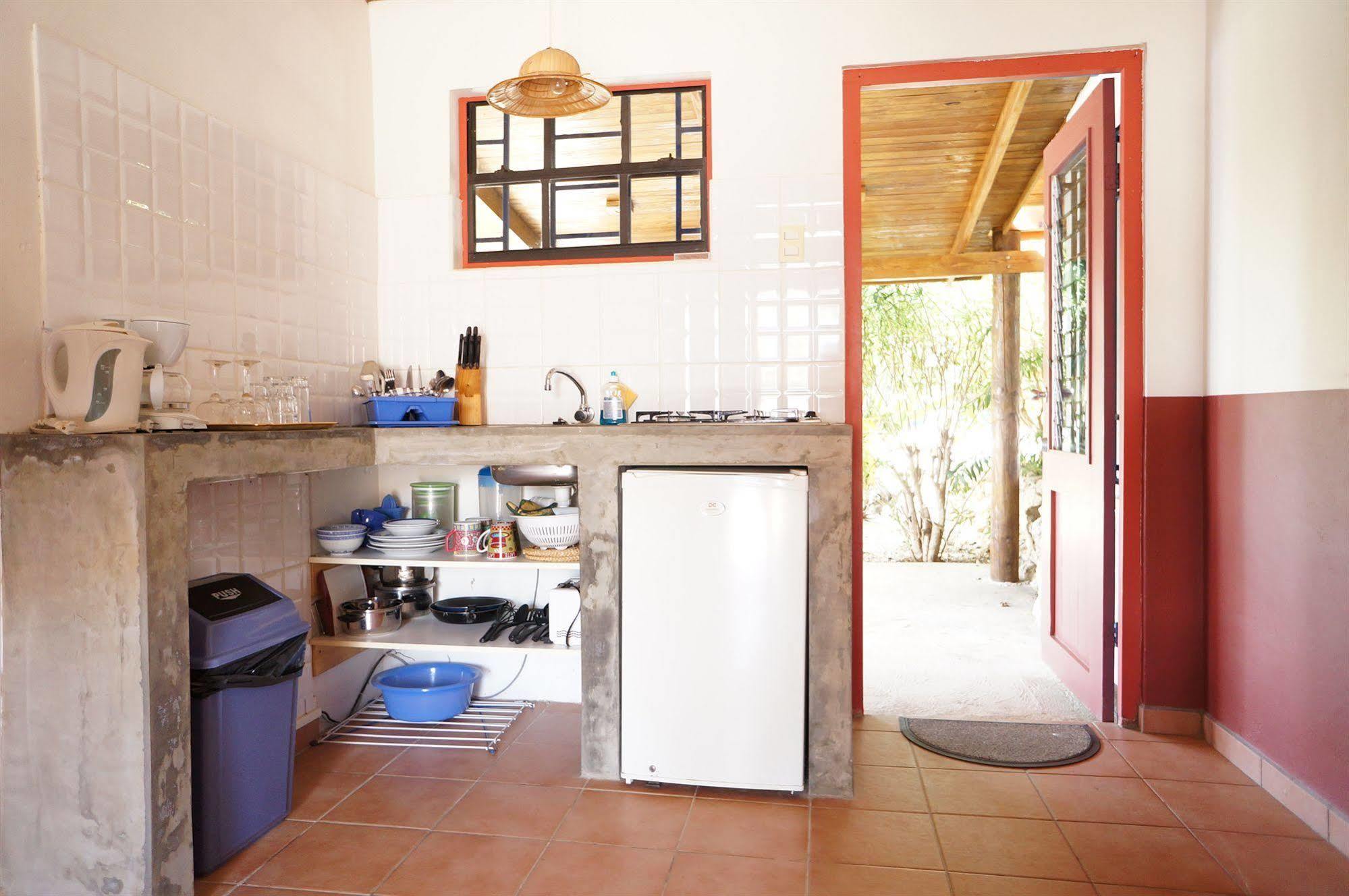 Caribbean Chillout Apartments クラレンダイク エクステリア 写真