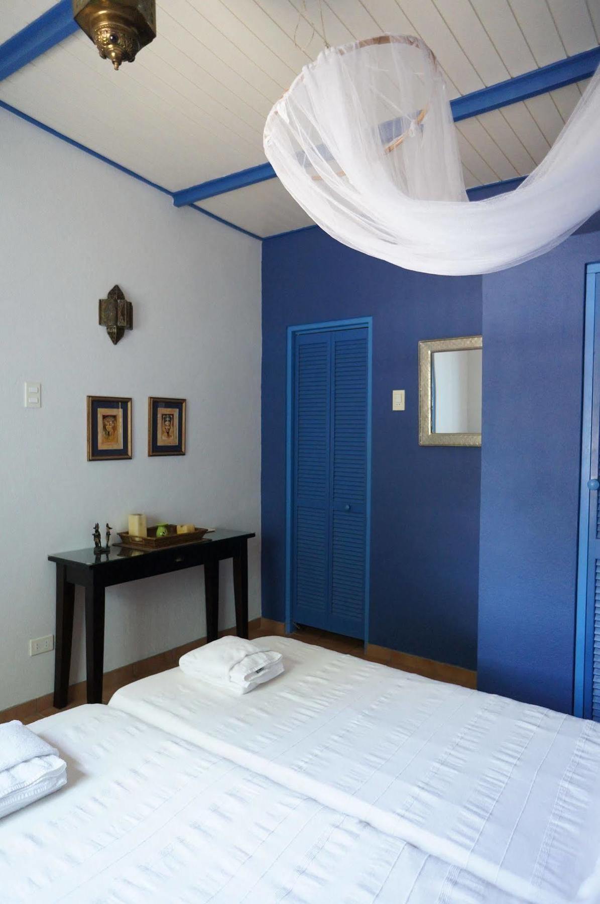 Caribbean Chillout Apartments クラレンダイク エクステリア 写真